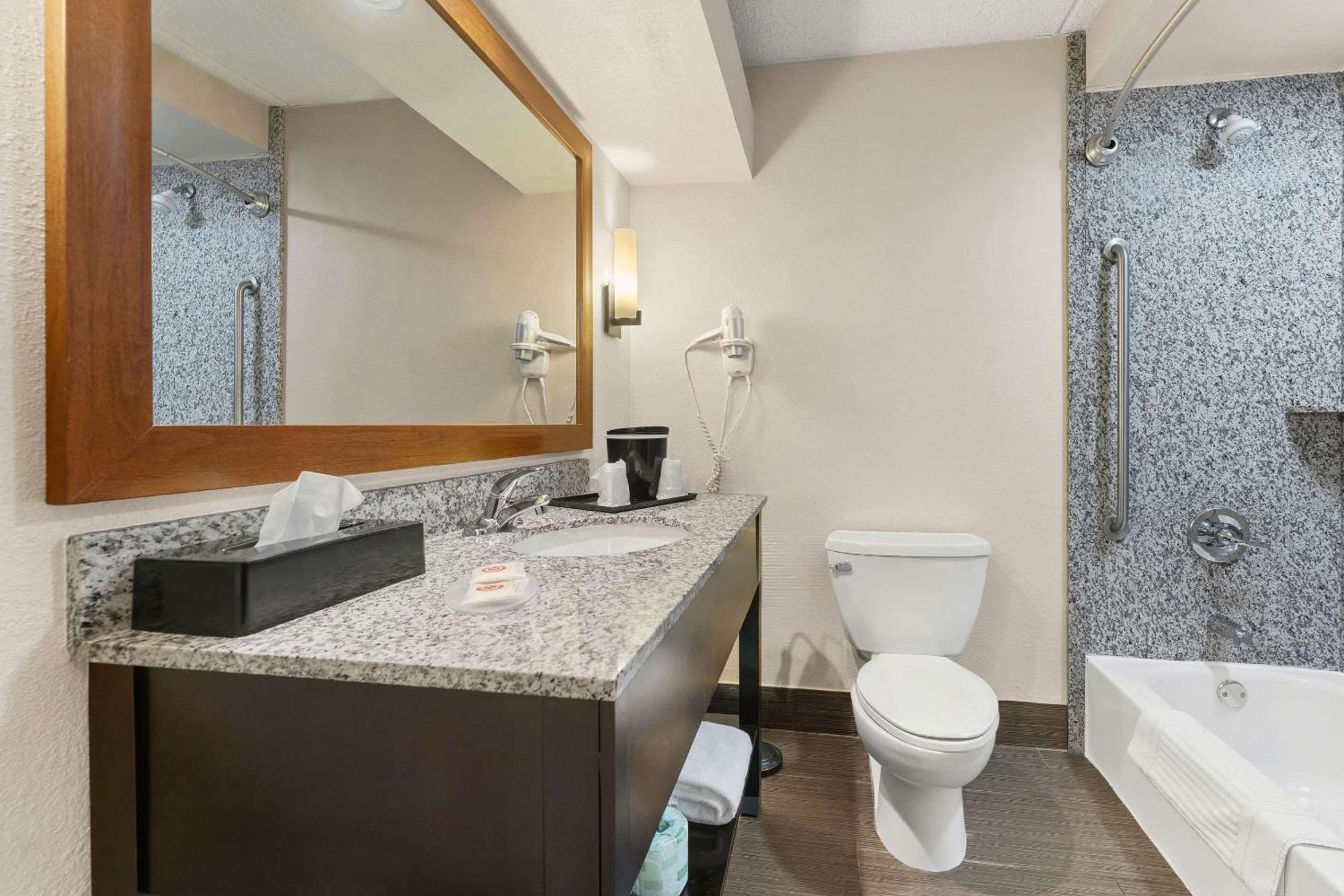 Comfort Inn Lehigh Valley West Fogelsville Exteriér fotografie